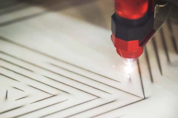 激光焊接機(jī)和激光切割機(jī)之間有什么區(qū)別呢？(圖1)