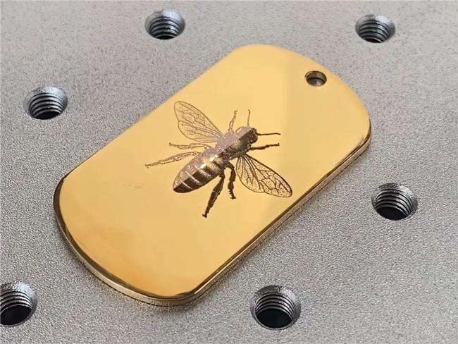 激光打標機與激光鐳雕機：同根異名，技術(shù)精髓共探(圖2)