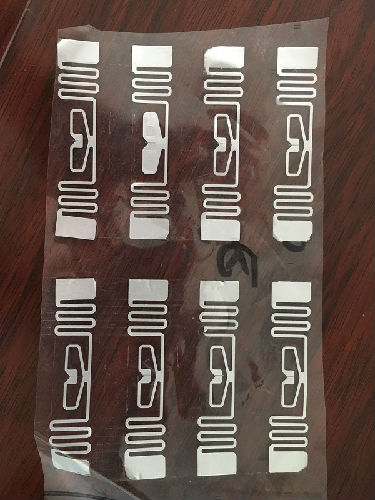 RFID電子標(biāo)簽激光模切和傳統(tǒng)模切工藝對(duì)比